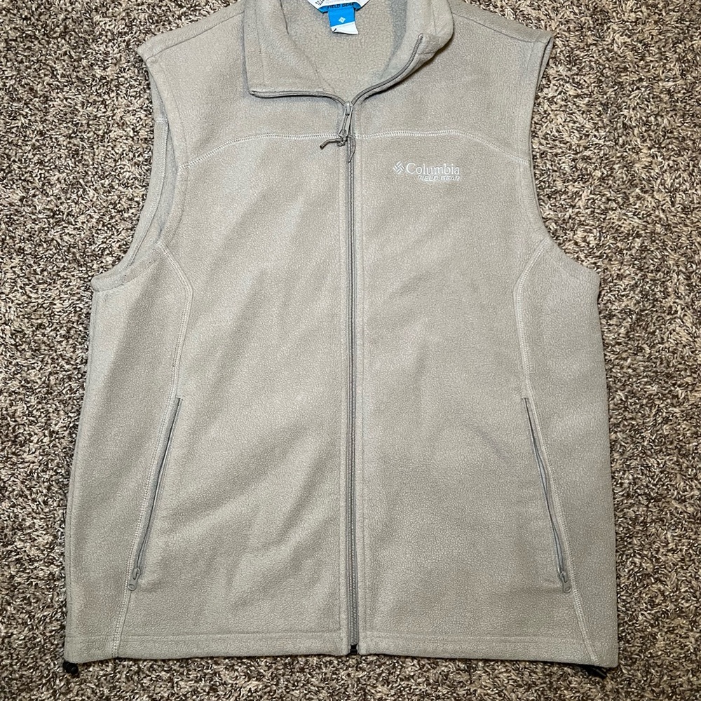 Columbia Beige Fleece Vest